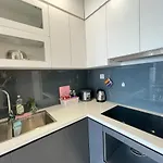 It Dust Homestay 2 - The Wooden Apartment