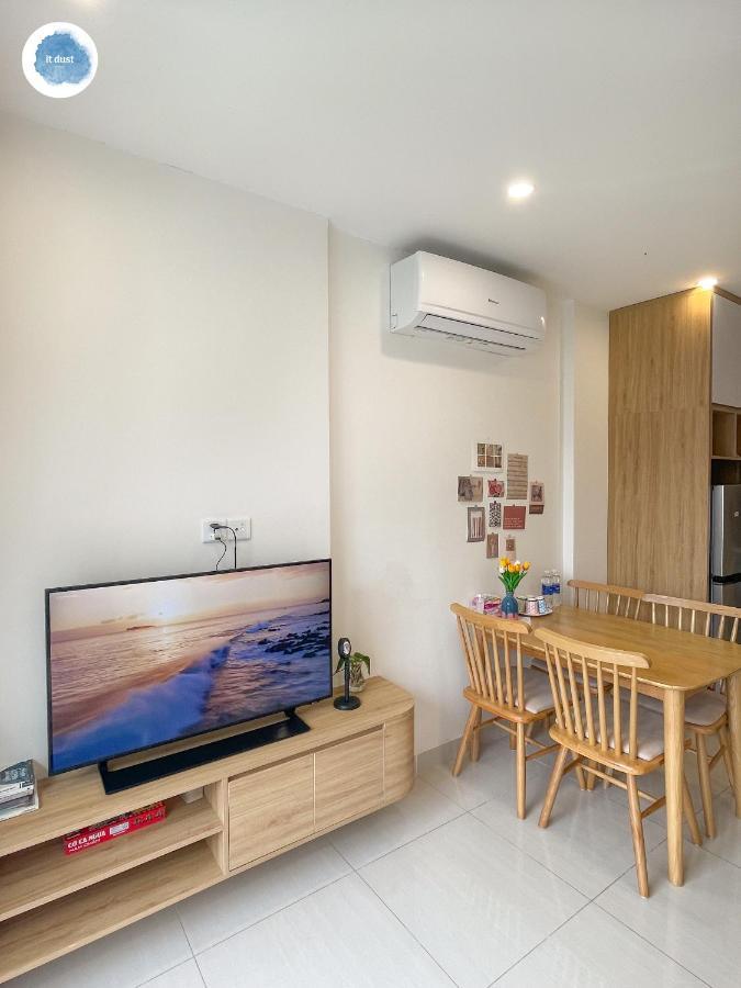 It Dust 2 - The Wooden Apartment Hanoi